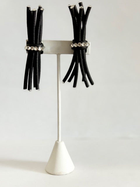 33457 JEFF LEIB RUBBER CRYSTAL EARRINGS