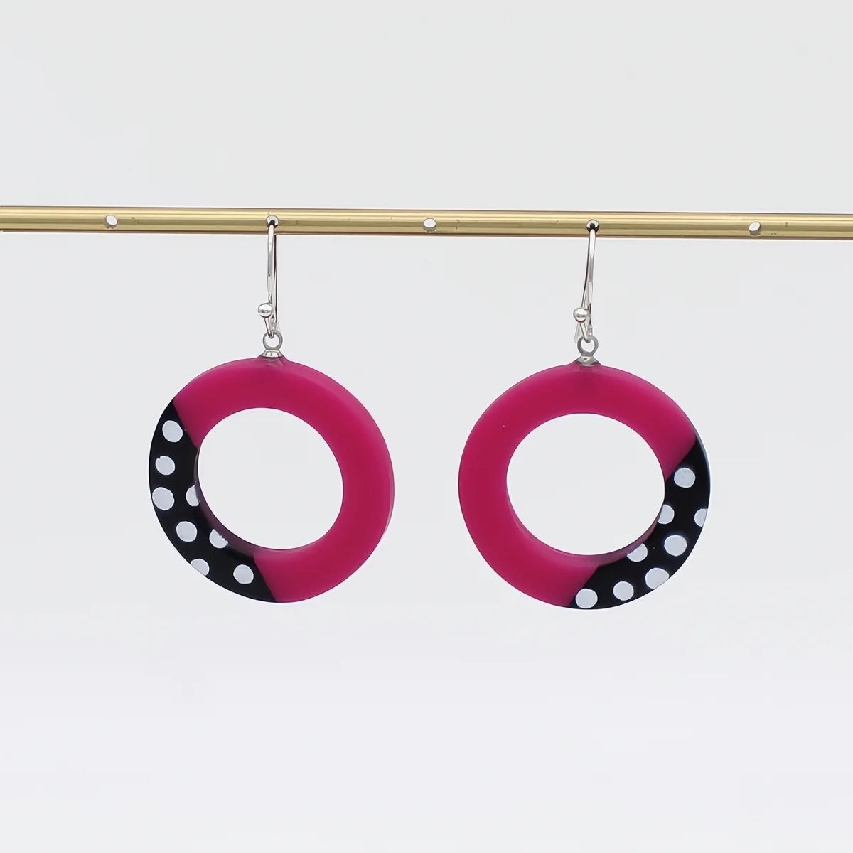 LS25E10 Sylca Fuchsia Inez Earrings