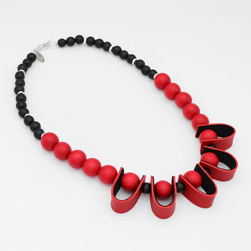 SD24N42 Sylca Red Midnight Ember Leather Statement Necklace