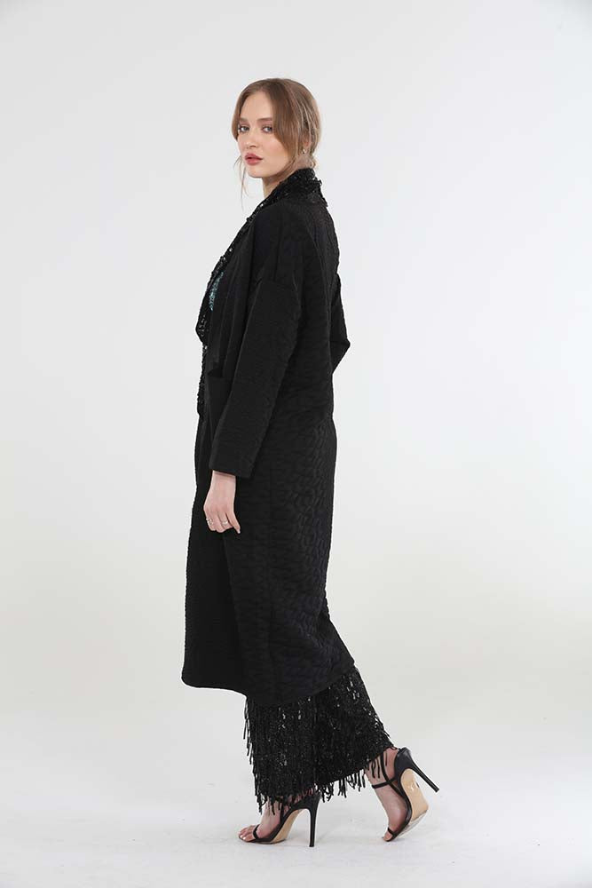 T2101 Terra Black Coat